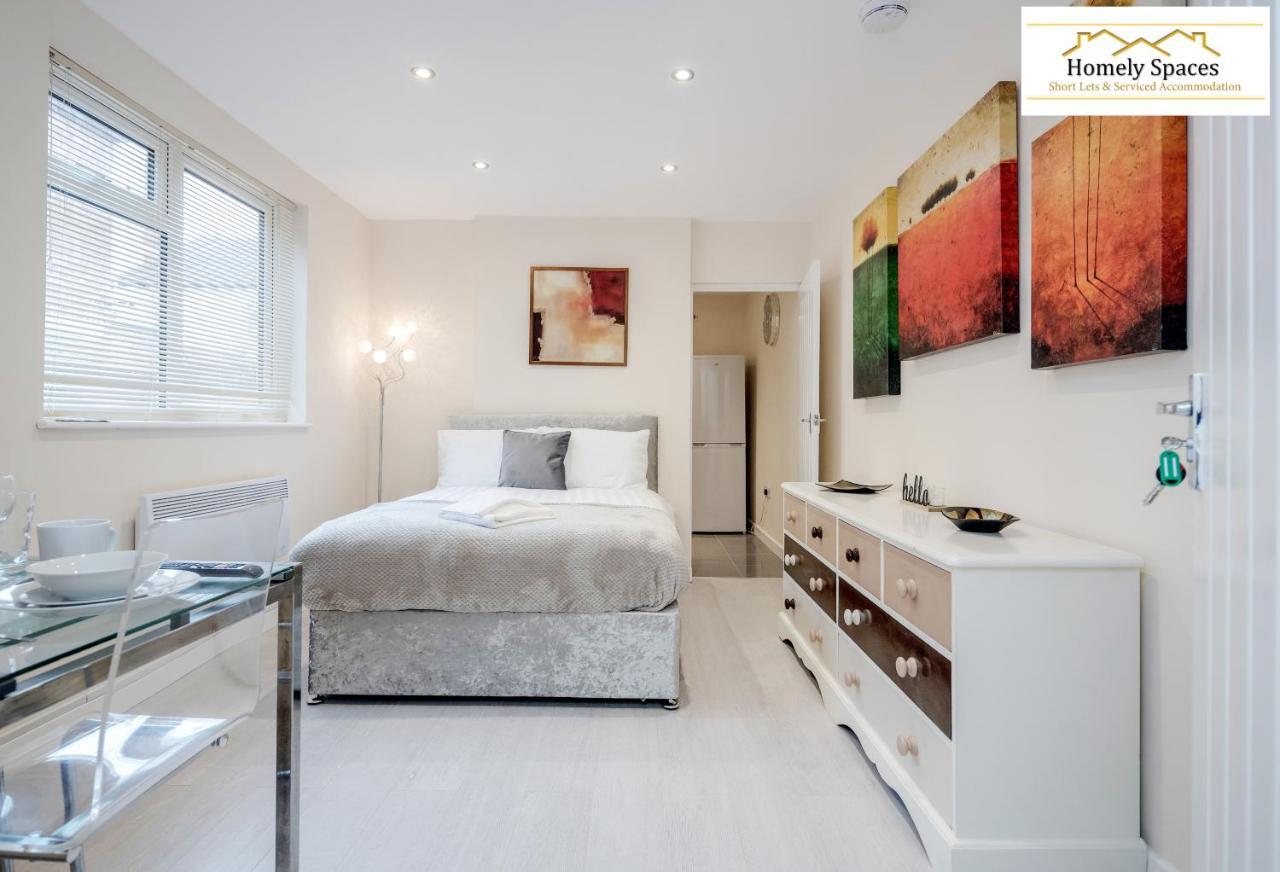 Bedford Hospital Victoria Apartments A And B By Homely Spaces Short Lets & Serviced Accommodation Exterior foto