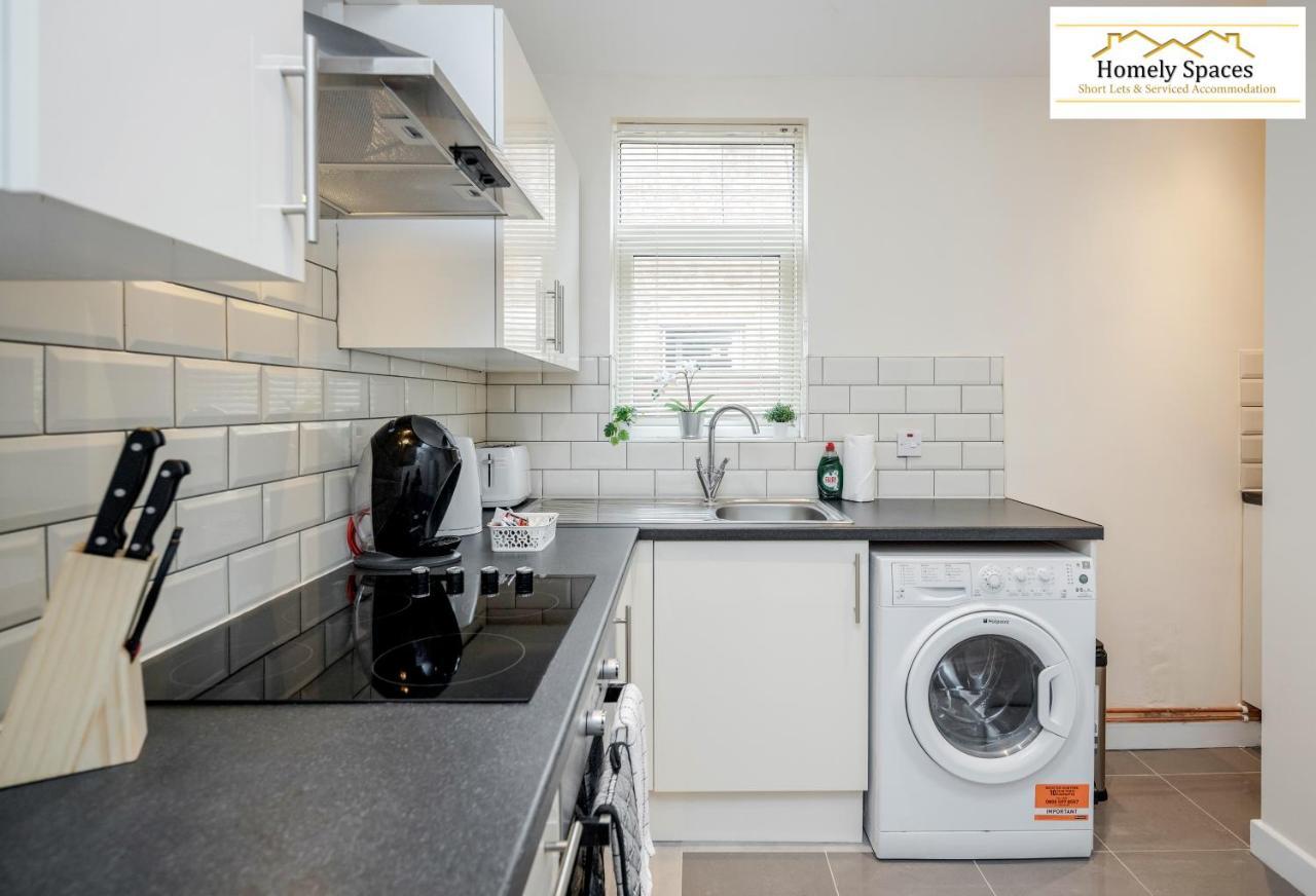 Bedford Hospital Victoria Apartments A And B By Homely Spaces Short Lets & Serviced Accommodation Exterior foto