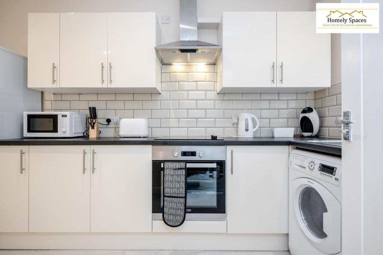 Bedford Hospital Victoria Apartments A And B By Homely Spaces Short Lets & Serviced Accommodation Exterior foto
